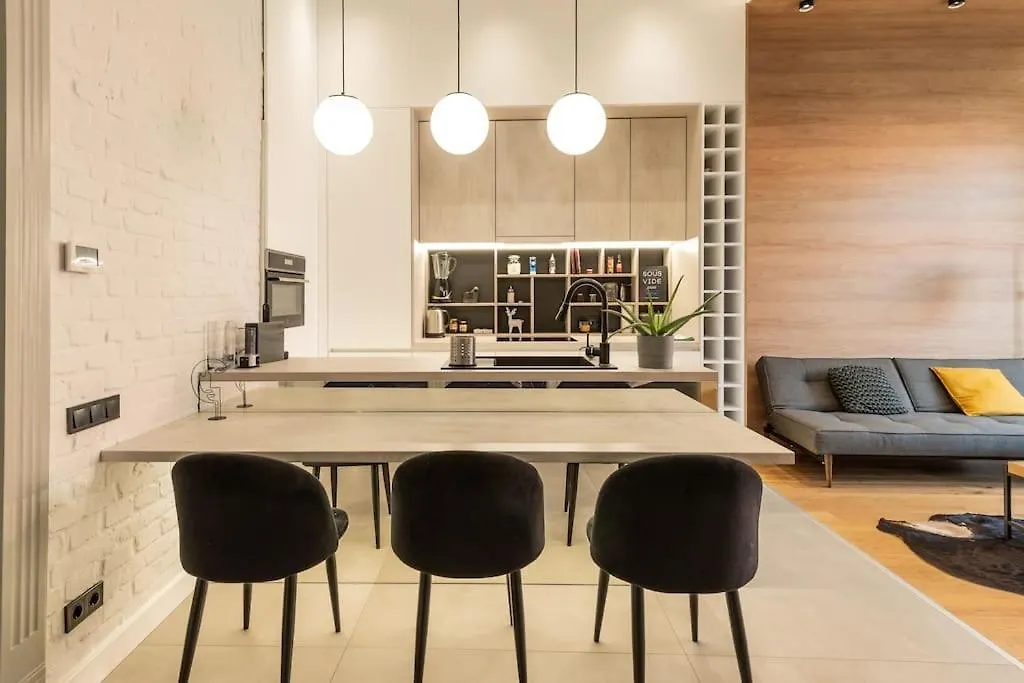 Cozy Family Friendly Bestlocation Budapest 90Sqm Apartmán